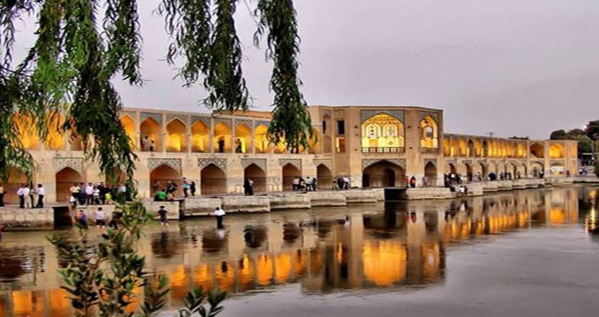 انشا در مورد اصفهان
