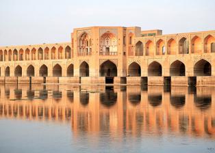 تور یک روزه بازدید پل های تاریخی اصفهان